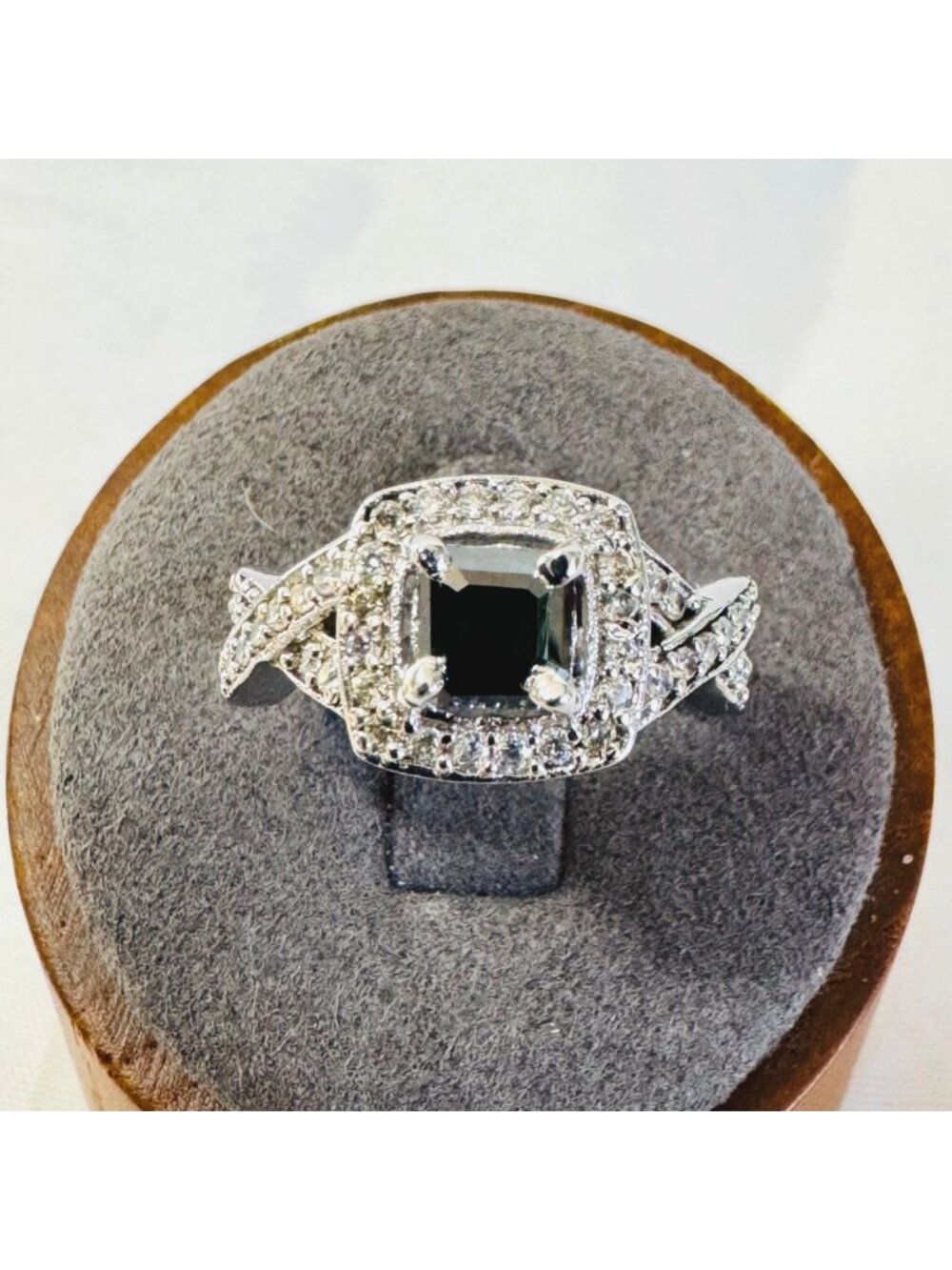 Dark Green Garnet Sterling Silver 925 CZ Halo Ring Twist Shoulders Size 7.25